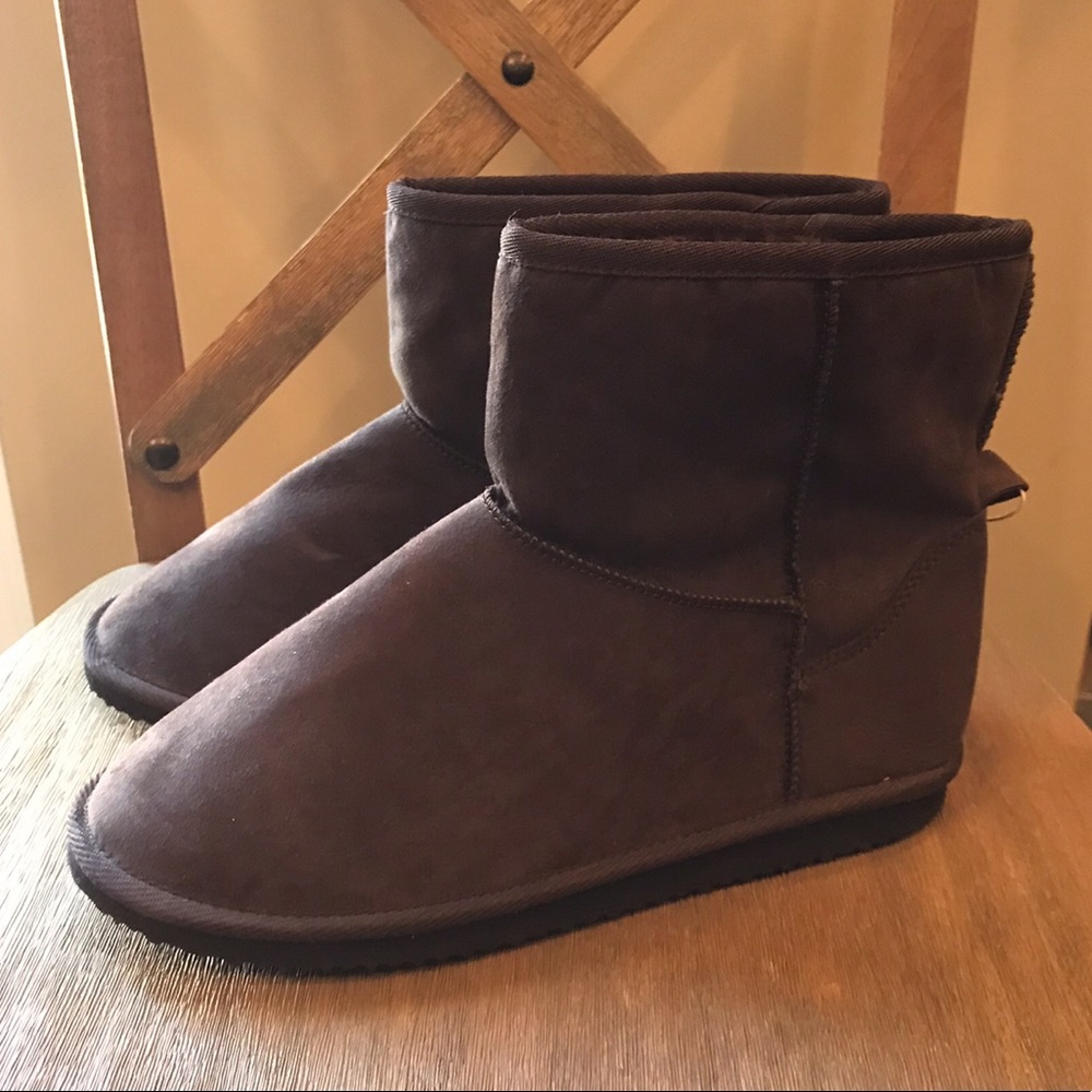 Old Navy Faux Fur Booties